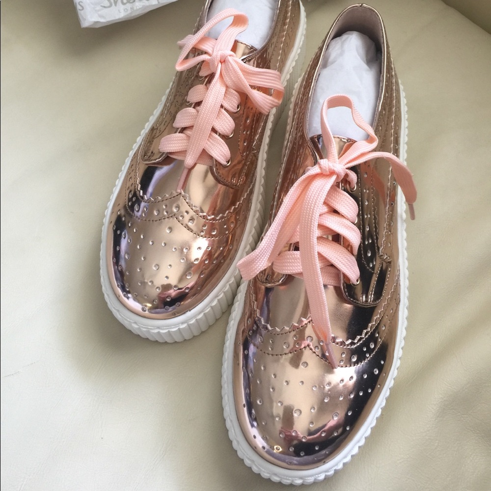 Shellys London Dilys Wingtip Oxford